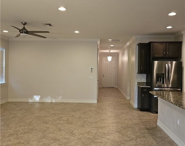 3141 Amadora Circle - Photo Thumbnail 10
