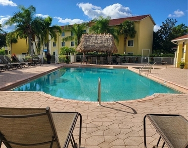8288 Key Royal Lane - Photo Thumbnail 12