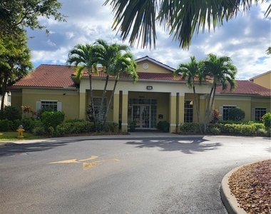 8288 Key Royal Lane - Photo Thumbnail 10