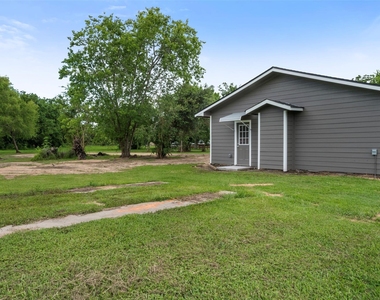2140 County Road 235 - Photo Thumbnail 18