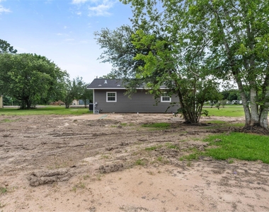 2140 County Road 235 - Photo Thumbnail 14