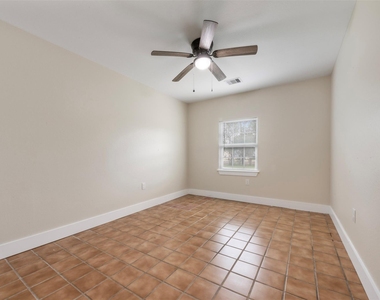 2140 County Road 235 - Photo Thumbnail 10