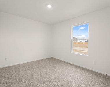 3072 Nori Shore Drive - Photo Thumbnail 23