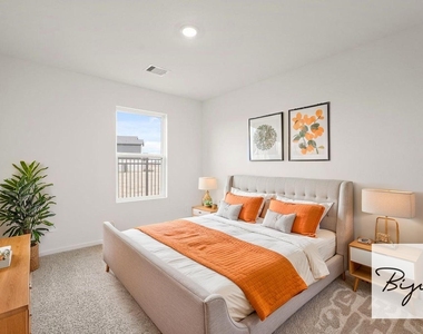 3072 Nori Shore Drive - Photo Thumbnail 10