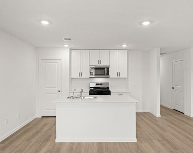 3072 Nori Shore Drive - Photo Thumbnail 15