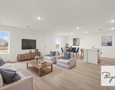 3072 Nori Shore Drive - Photo Thumbnail 6
