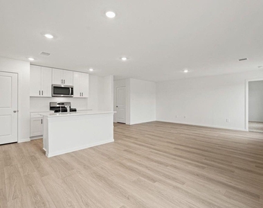 3072 Nori Shore Drive - Photo Thumbnail 13