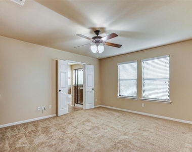 6039 Shelbourne Park Lane - Photo Thumbnail 18