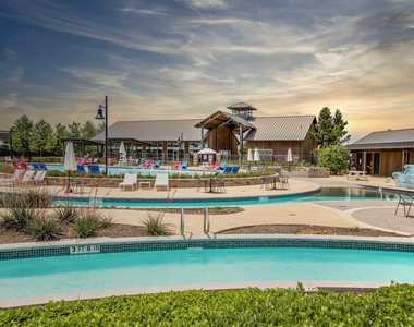 31051 Sun Valley Drive - Photo Thumbnail 46