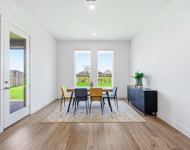 31051 Sun Valley Drive - Photo Thumbnail 21