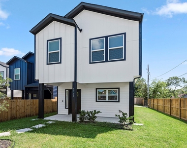 5700 Elysian Street - Photo Thumbnail 2