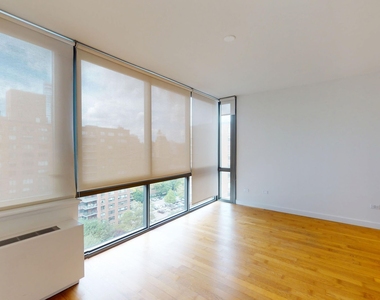 808 Columbus Ave - Photo Thumbnail 3