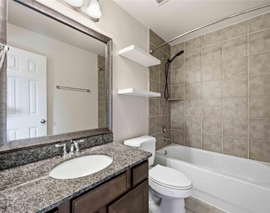 10702 Clearview Villa Place - Photo Thumbnail 12
