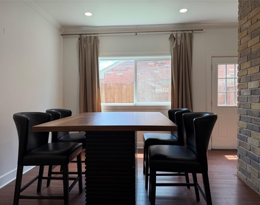 18142 Glenledi Drive - Photo Thumbnail 16