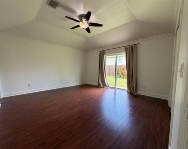 18142 Glenledi Drive - Photo Thumbnail 31