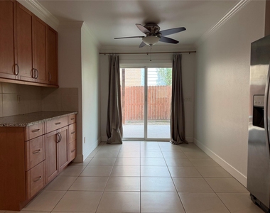 18142 Glenledi Drive - Photo Thumbnail 25