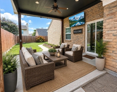18142 Glenledi Drive - Photo Thumbnail 38