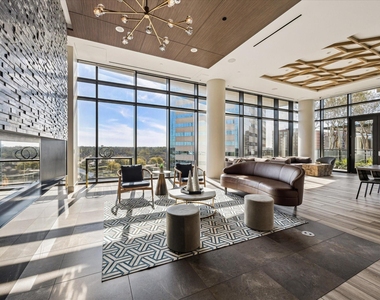 9757 Katy Freeway - Photo Thumbnail 23