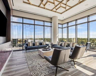 9757 Katy Freeway - Photo Thumbnail 24