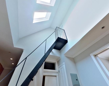 330 East 100th Street - Photo Thumbnail 1