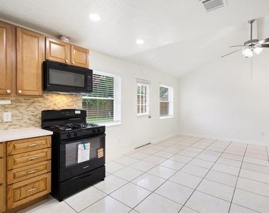 1303 Gamma Street - Photo Thumbnail 4