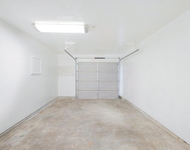 1303 Gamma Street - Photo Thumbnail 16