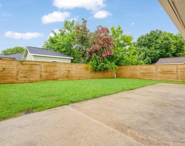 1303 Gamma Street - Photo Thumbnail 15