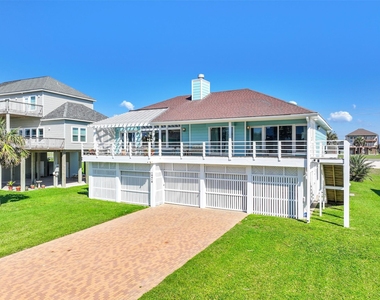 18418 E De Vaca Lane - Photo Thumbnail 2