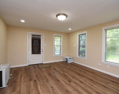 8421 Altimore Road - Photo Thumbnail 18