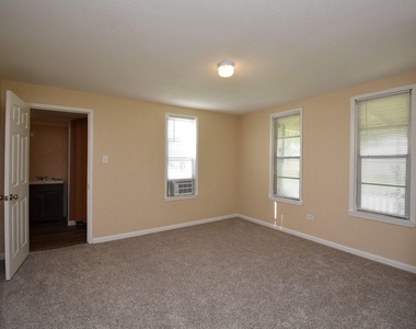 8421 Altimore Road - Photo Thumbnail 14