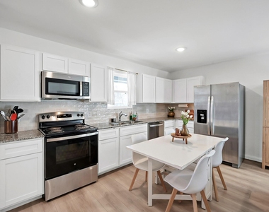 16516 Jasmine Marie Place - Photo Thumbnail 7
