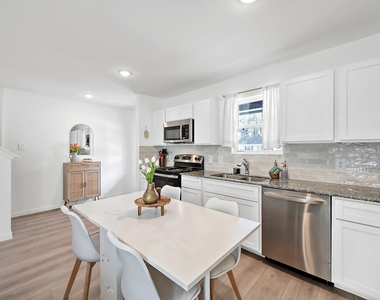 16516 Jasmine Marie Place - Photo Thumbnail 8