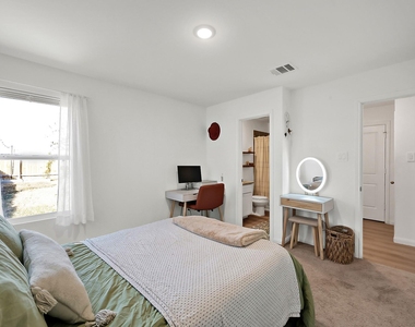 16516 Jasmine Marie Place - Photo Thumbnail 14