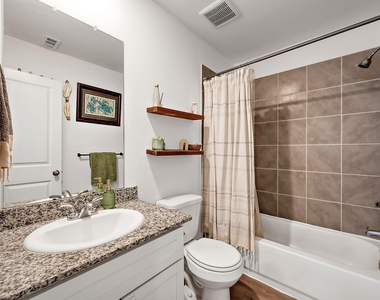16516 Jasmine Marie Place - Photo Thumbnail 16