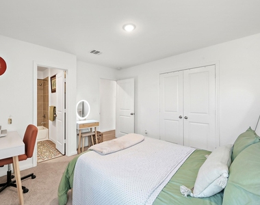 16516 Jasmine Marie Place - Photo Thumbnail 15