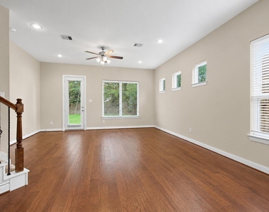 22503 Miramar Bend Drive - Photo Thumbnail 10