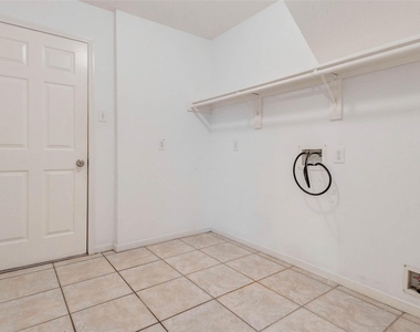 155 Perfidia Drive - Photo Thumbnail 19