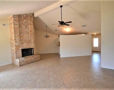 2314 Crooked Lane - Photo Thumbnail 16