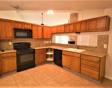 2314 Crooked Lane - Photo Thumbnail 17
