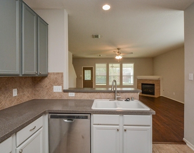 15506 Hickory Dale Street - Photo Thumbnail 16