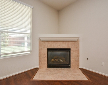 15506 Hickory Dale Street - Photo Thumbnail 10