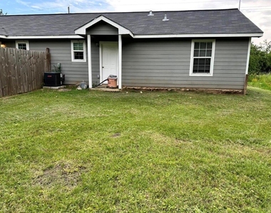 907 Fm 2830 Road S - Photo Thumbnail 12