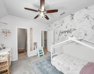 8922 Golden Mist Drive - Photo Thumbnail 22