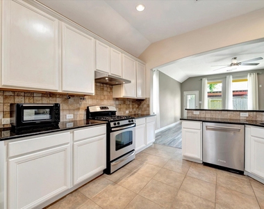 2291 Catalonia Cove - Photo Thumbnail 15