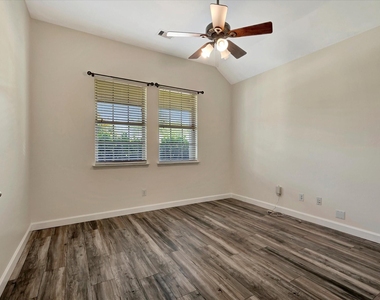 2291 Catalonia Cove - Photo Thumbnail 8