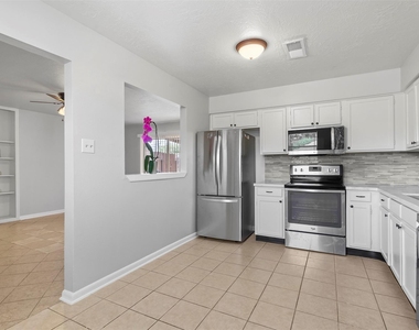 4215-a Louetta Road - Photo Thumbnail 8