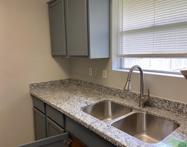 22710 Archibald Blair Lane - Photo Thumbnail 9
