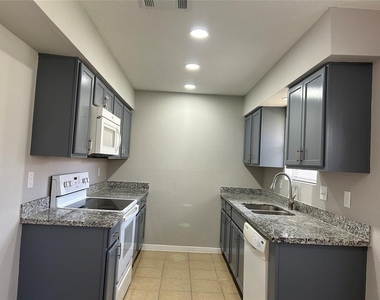 22710 Archibald Blair Lane - Photo Thumbnail 8