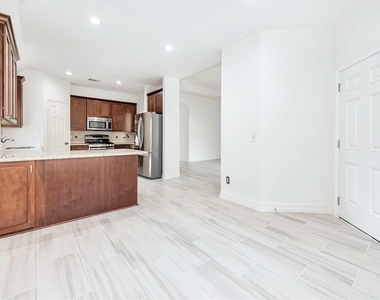 130 W Stockbridge Landing Circle - Photo Thumbnail 12