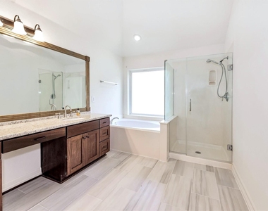 130 W Stockbridge Landing Circle - Photo Thumbnail 17